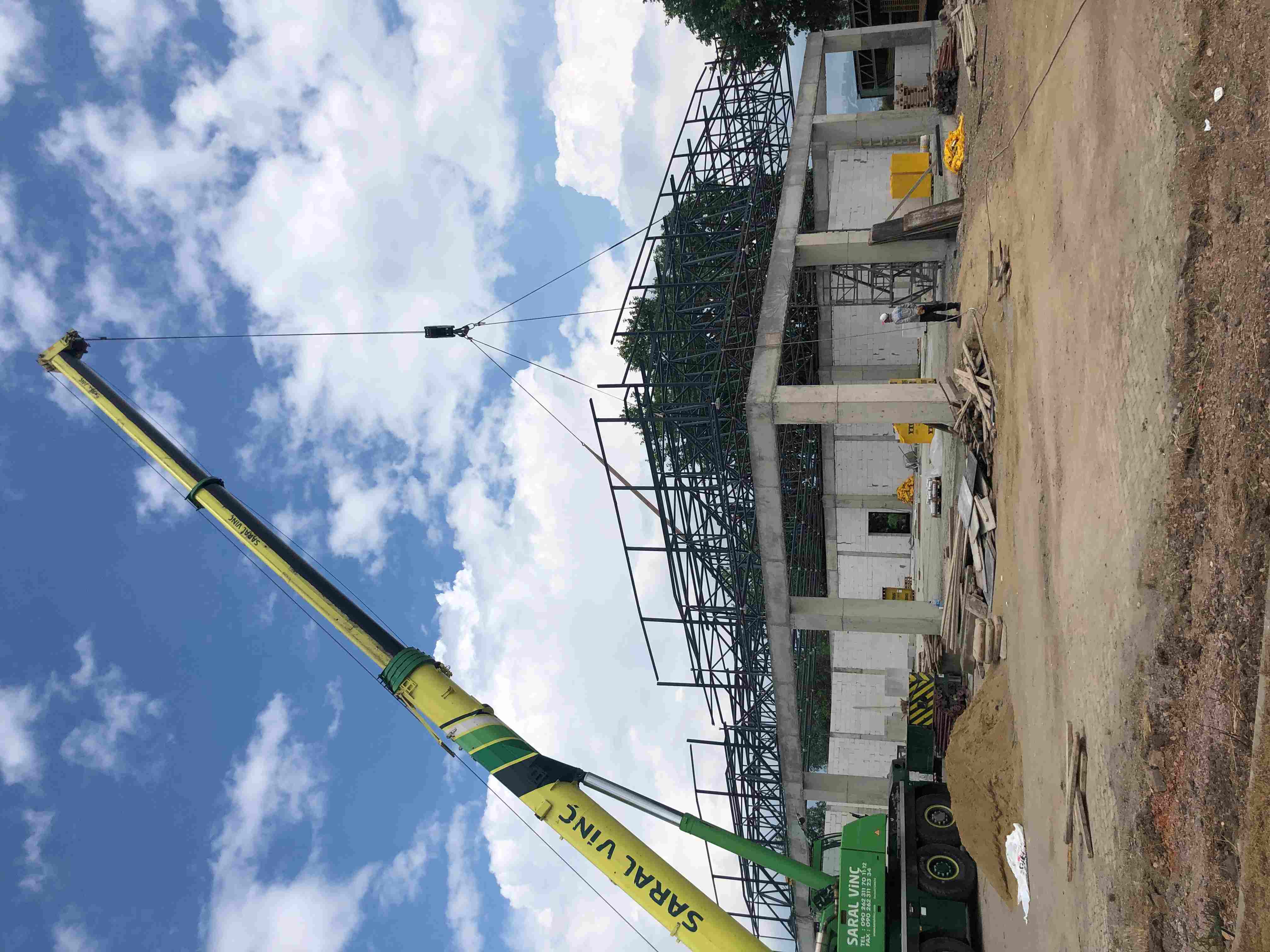 Uzay çatı imalatı ve montajı yapılması